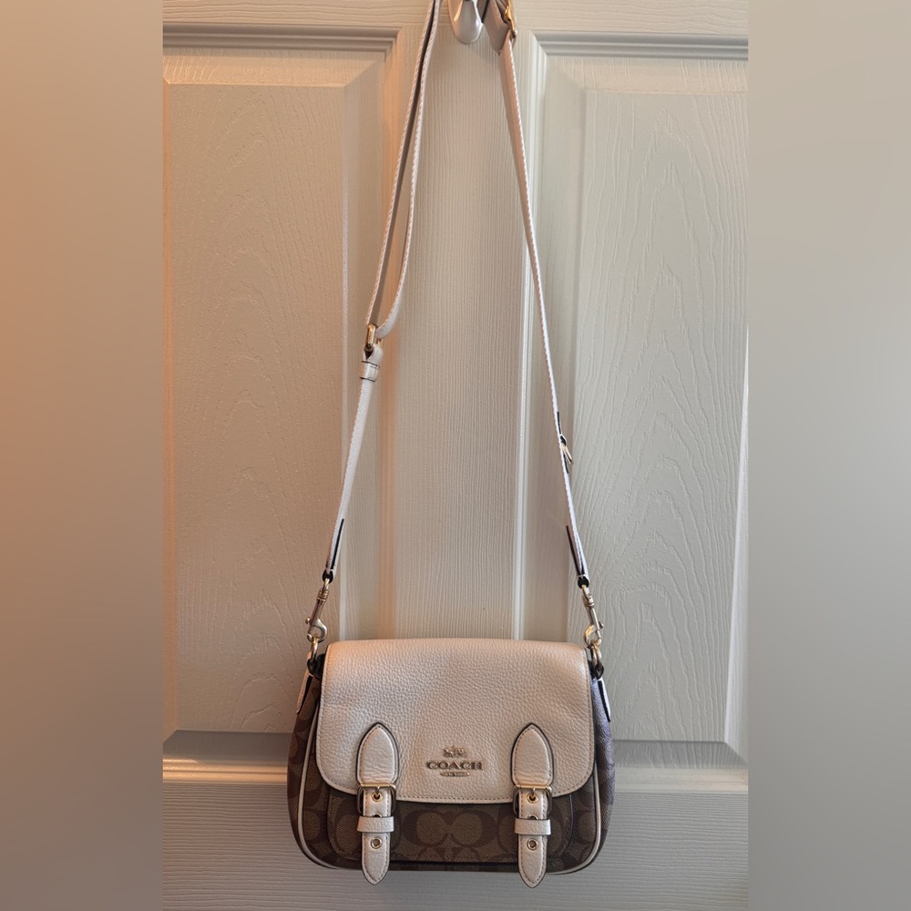 Coach White Crossbody Bag with Adjustable Strap